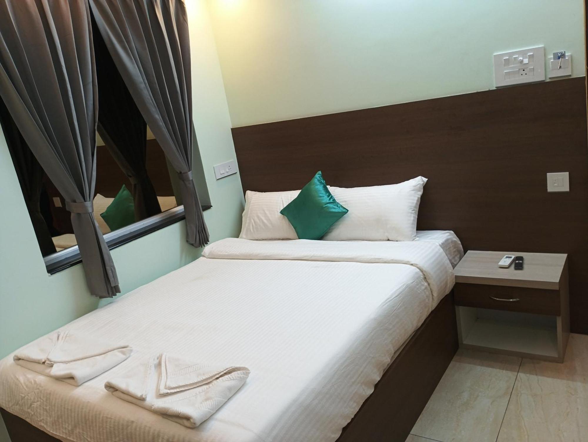 Malar Park Hotel Tiruvannāmalai Exterior photo