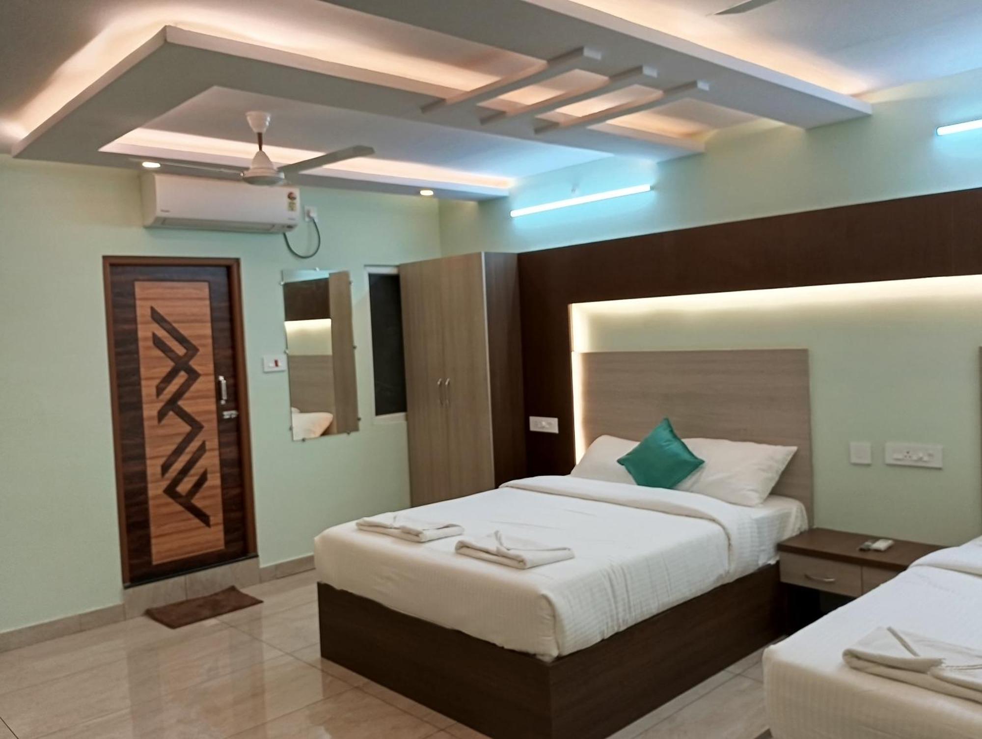 Malar Park Hotel Tiruvannāmalai Room photo